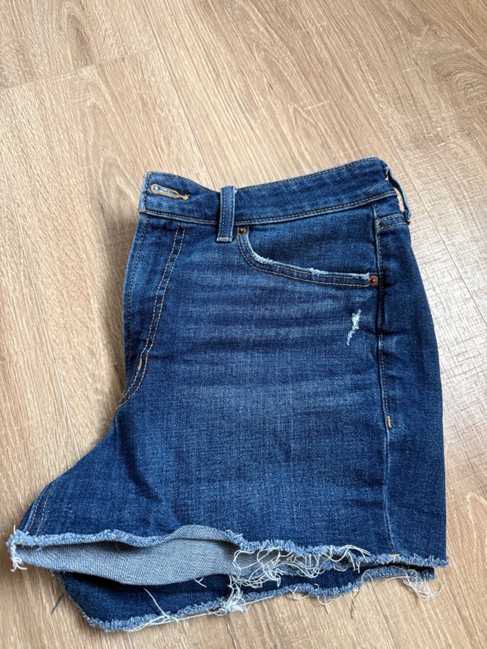 Old Navy OG Straight High-Rise Jean Shorts in Dark Blue